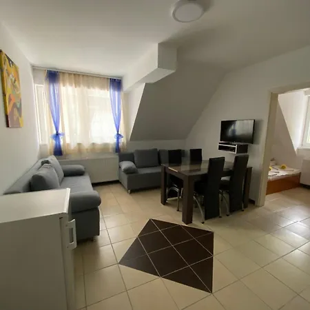 Marina Apartahotel 3*